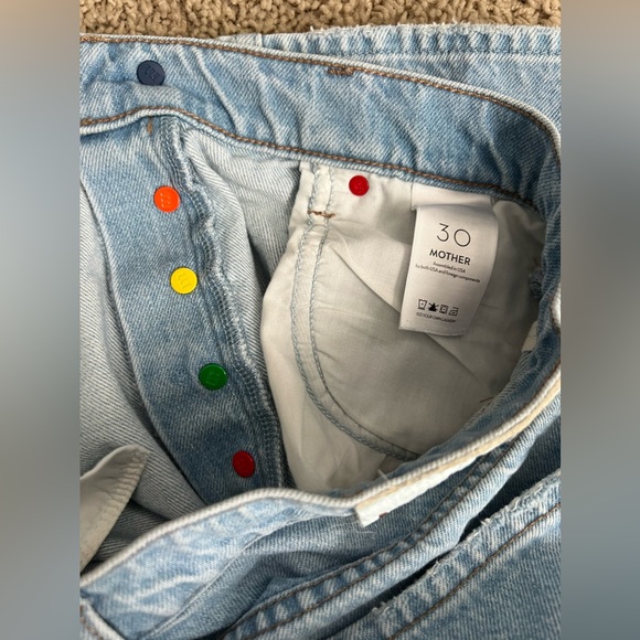 MOTHER denim SNACKS! Jeans - Picture 4 of 6